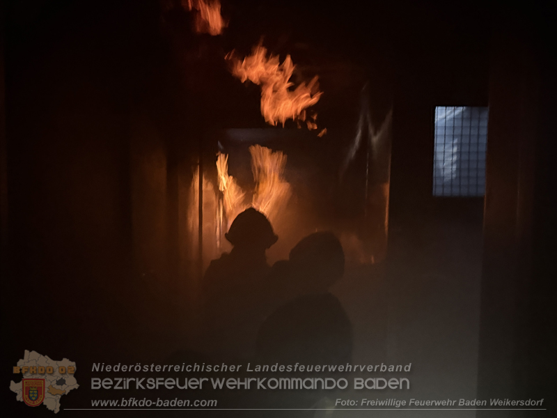 20260501-03_Hei�ausbildung in gasbefeuerten �bungsanlage in Baden  Foto: FF Baden Weikersdorf