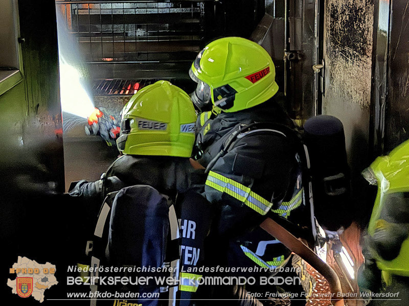 20260501-03_Hei�ausbildung in gasbefeuerten �bungsanlage in Baden  Foto: FF Baden Weikersdorf