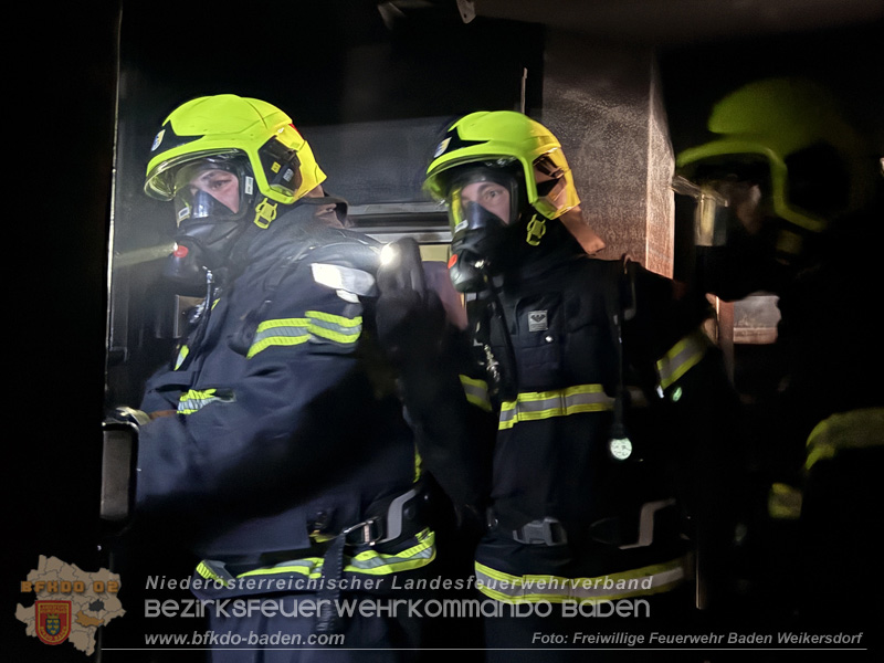 20260501-03_Hei�ausbildung in gasbefeuerten �bungsanlage in Baden  Foto: FF Baden Weikersdorf