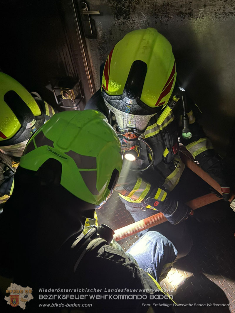 20260501-03_Hei�ausbildung in gasbefeuerten �bungsanlage in Baden Foto: FF Baden Weikersdorf