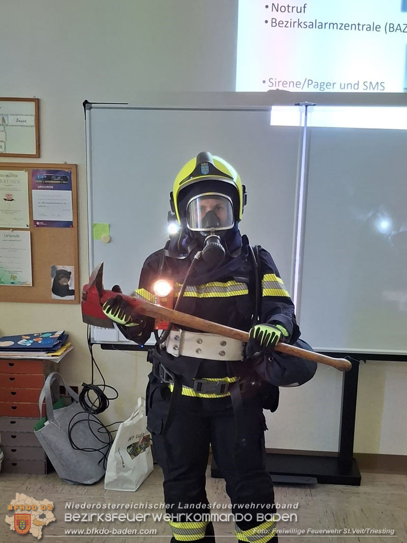 20260518_Gemeinsam-Sicher-Feuerwehr - Brandschutzerziehung in der Volksschule St. Veit/Triesting  Foto: FF St.Veit/Triesting