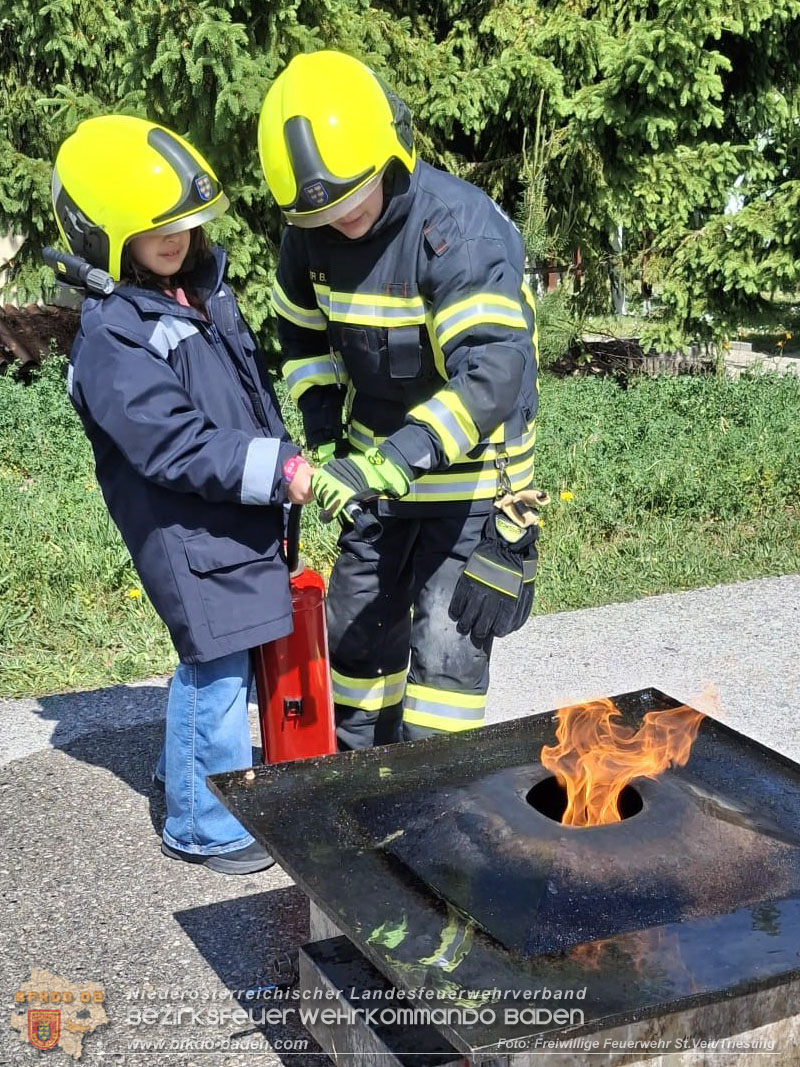 20260521_Gemeinsam-Sicher-Feuerwehr - Brandschutzerziehung in der Volksschule St. Veit/Triesting  Foto: FF St.Veit/Triesting