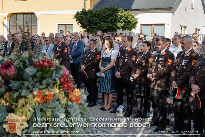 20260823_Ein Moment f�r die Geschichtsb�cher - Fahnenweihe FF Siegersdorf - Foto: Laura Jagosch�tz 