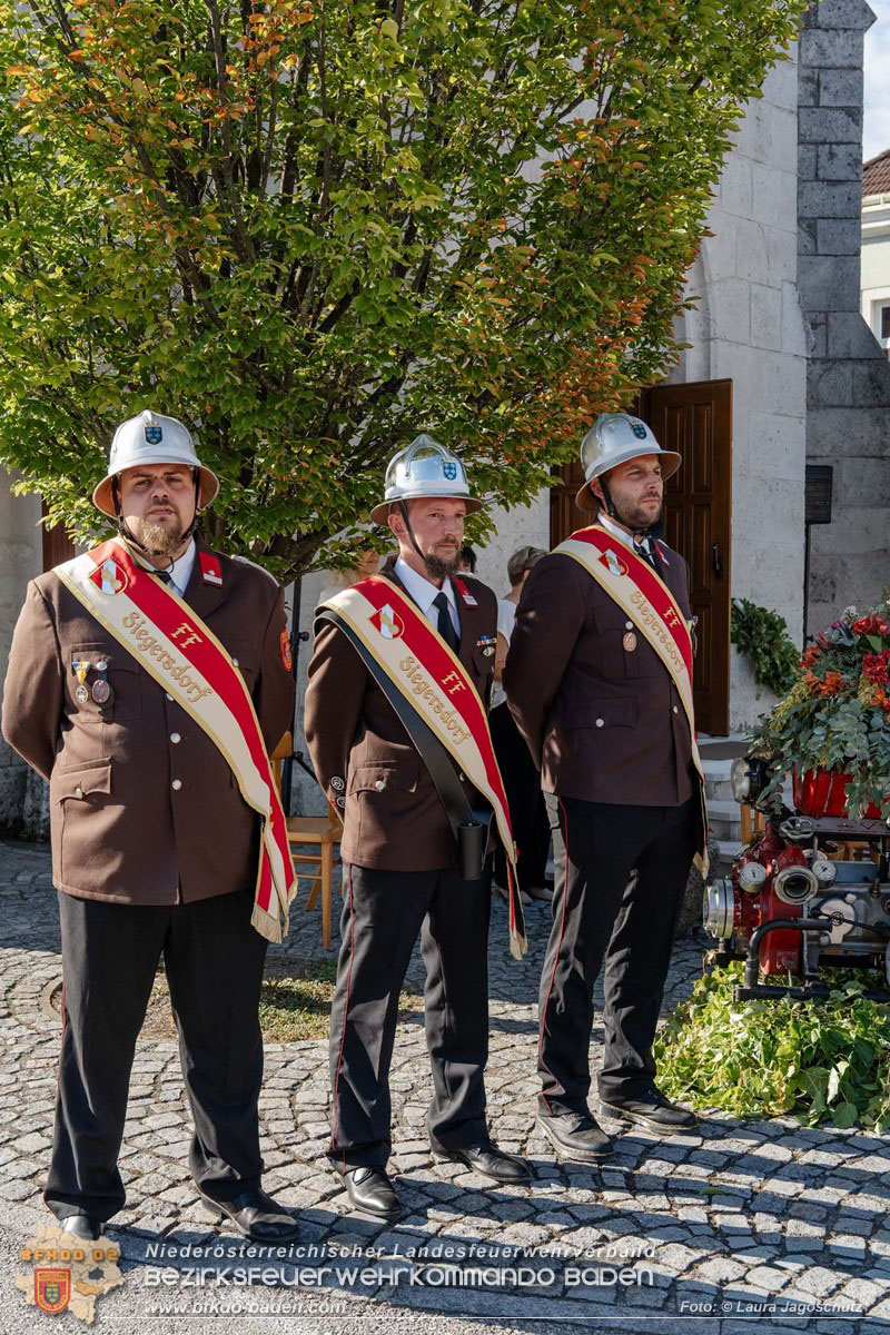 20260823_Ein Moment f�r die Geschichtsb�cher - Fahnenweihe FF Siegersdorf - Foto: Laura Jagosch�tz 