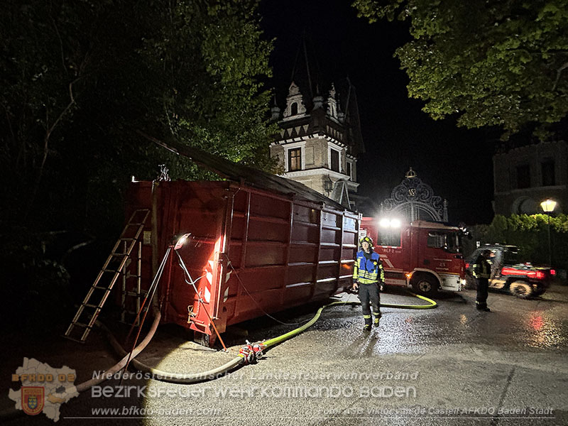20260909_Badener Feuerwehren �ben Waldbrandbek�mpfung im Breich der Ruine Raueneck