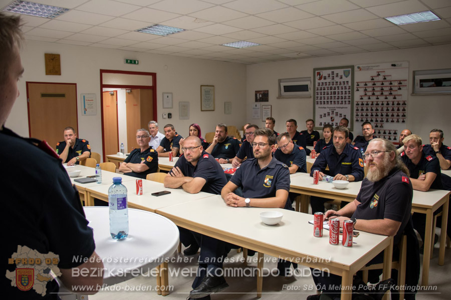 20261001_Abschnittsschulung Schadstoff AFKDO Baden-Land im Feuerwehrhaus Kottingbrunn - Foto: SB �A Melanie Pock FF Kottingbrunn
